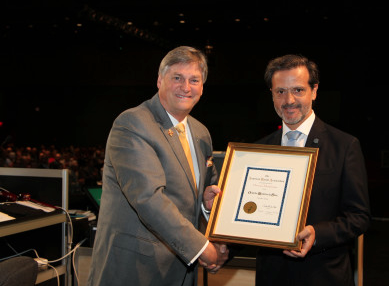 DR. ORLANDO MONTEIRO DA SILVA, BASTONÁRIO DA OMD É MEMBRO HONORÁRIO DA ADA